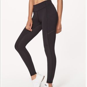 black lululemon leggins